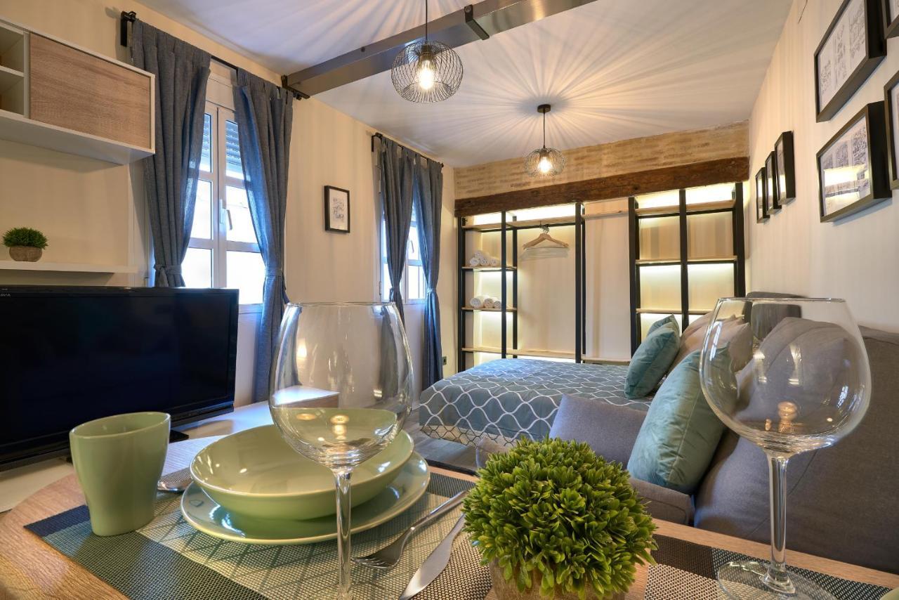 Loft en Triana Lägenhet Sevilla Exteriör bild